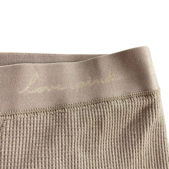 Pink Victoria’s Secret size large boxer brief shorts or sleep shirt basic color - Picture 4 of 4